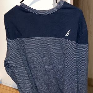 Men’s Nautica long sleeve navy blue. Large. Condition good.